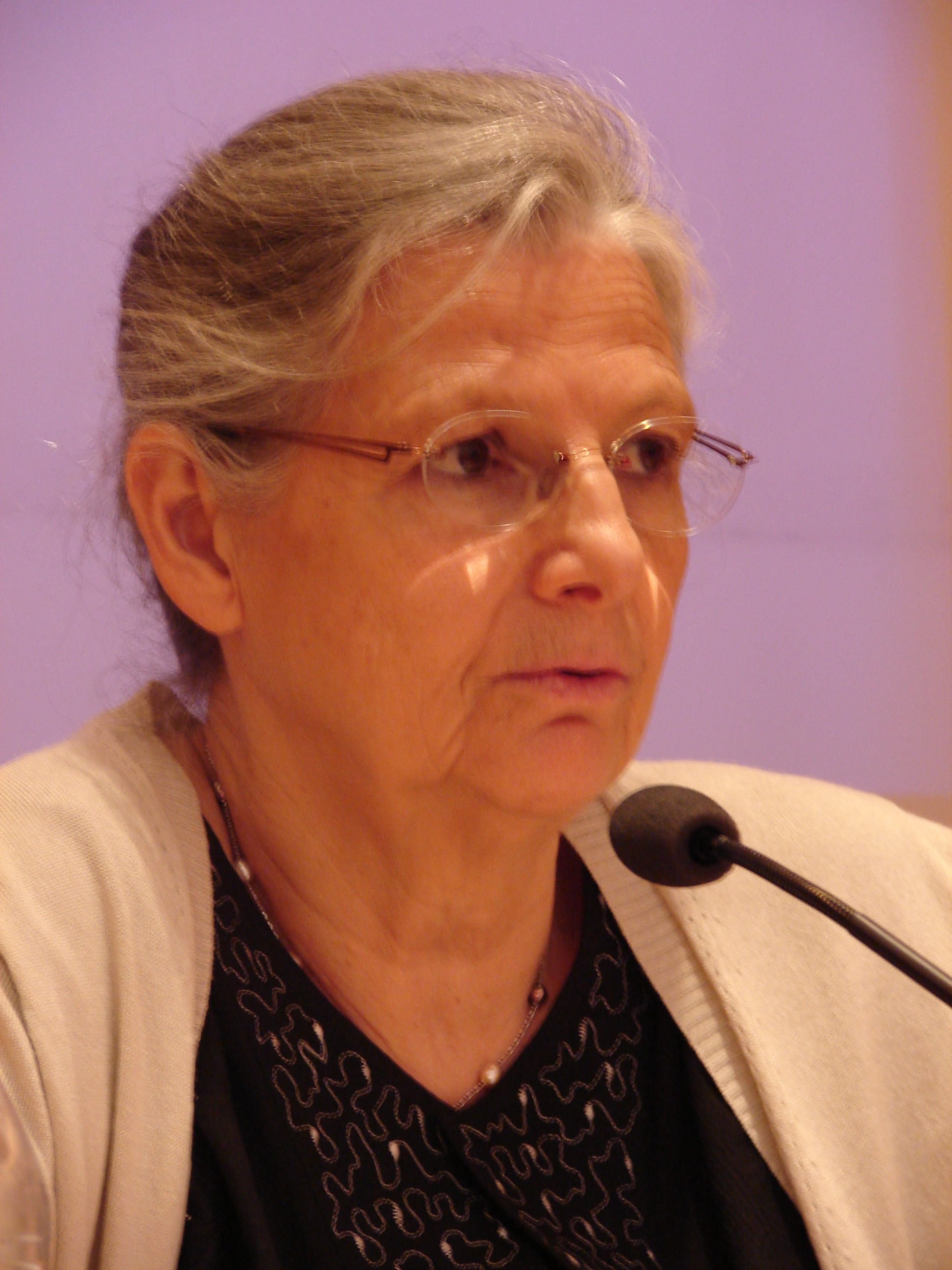 8 mars 2014: Portrait du Dr Annie Thébaud-Mony à l’occasion de la journée internationale des femmes