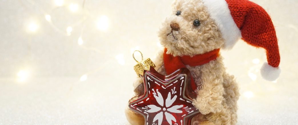 Noël et ses cadeaux: des peluches passées au peigne fin en France & en Allemagne