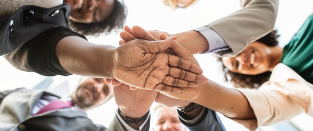 Covid-19 : 60 parlementaires lancent une consultation citoyenne pour préparer le « jour d’après »